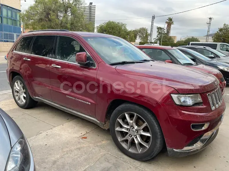 Usado Jeep Grand Cherokee Summit 250 CV (183 kW) 2014 Granate SUV
