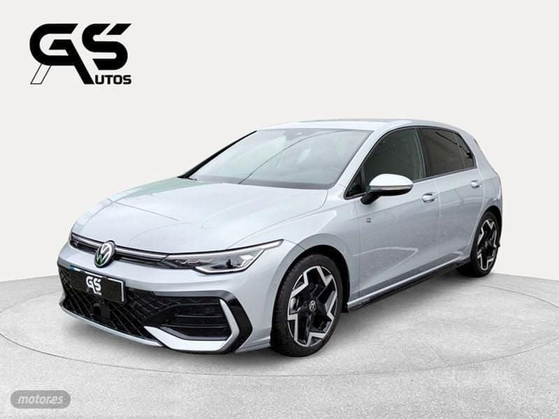 Usado VW Golf VIII R-line 150 CV (110 kW) 2025 Gris Utilitario