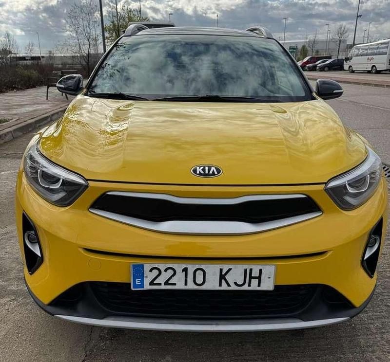 Amarillo Usado 2018 Kia Stonic SUV | 10.599 € - Imagen 1/4