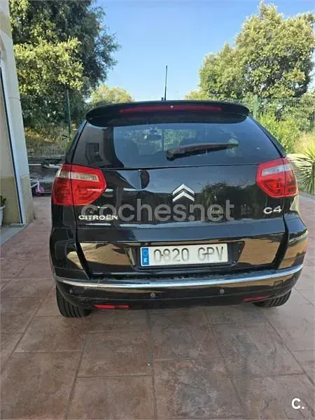 Usado Citroën C4 Picasso Exclusive 110 CV (80 kW) 2009 Negro Monovolumen