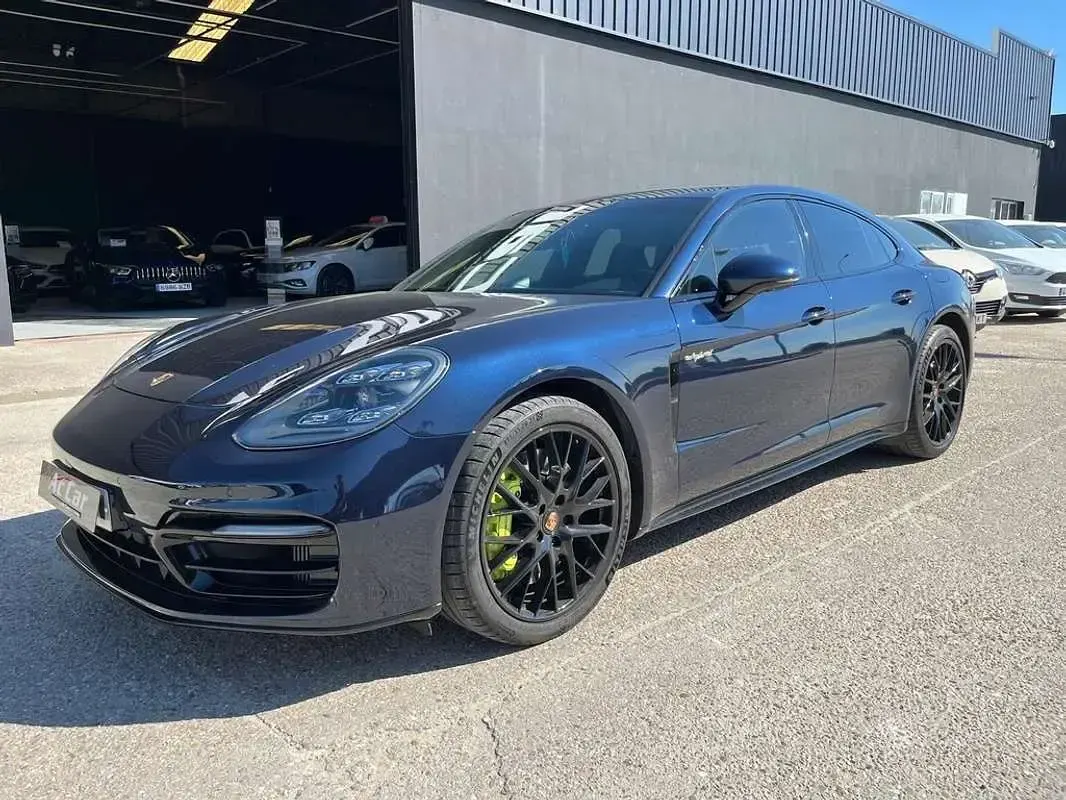 Usado Porsche Panamera 4S E-Hybrid 560 CV (411 kW) 2022 Negro Utilitario