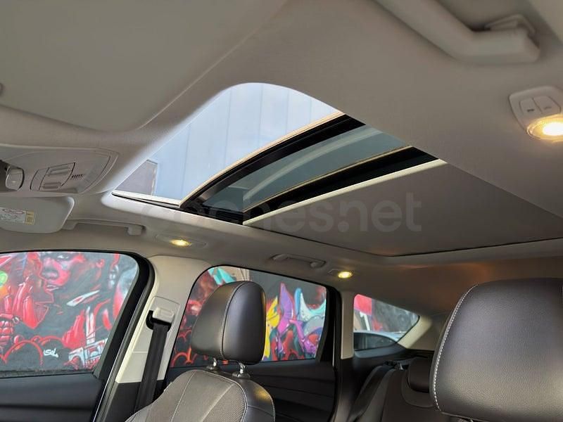 Usado Ford Kuga Titanium 150 CV (110 kW) 2016 Blanco SUV