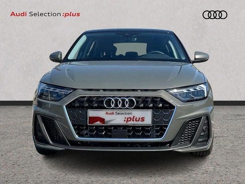 Usado Audi A1 Sportback 110 CV (80 kW) 2024 Gris / plata Utilitario