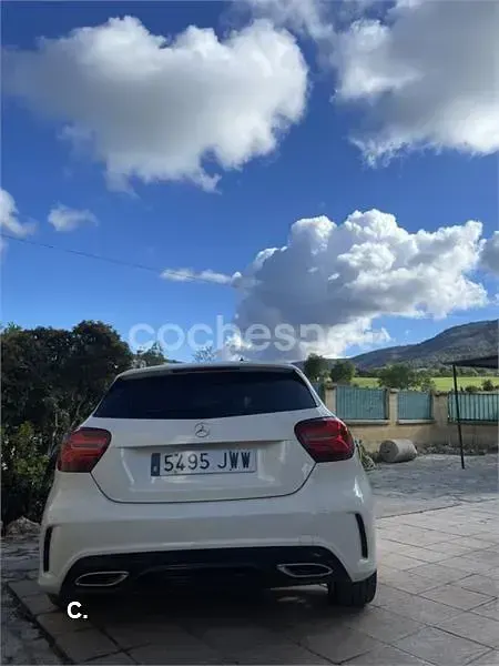 Usado Mercedes A200 AMG line 136 CV (100 kW) 2017 Blanco Berlina