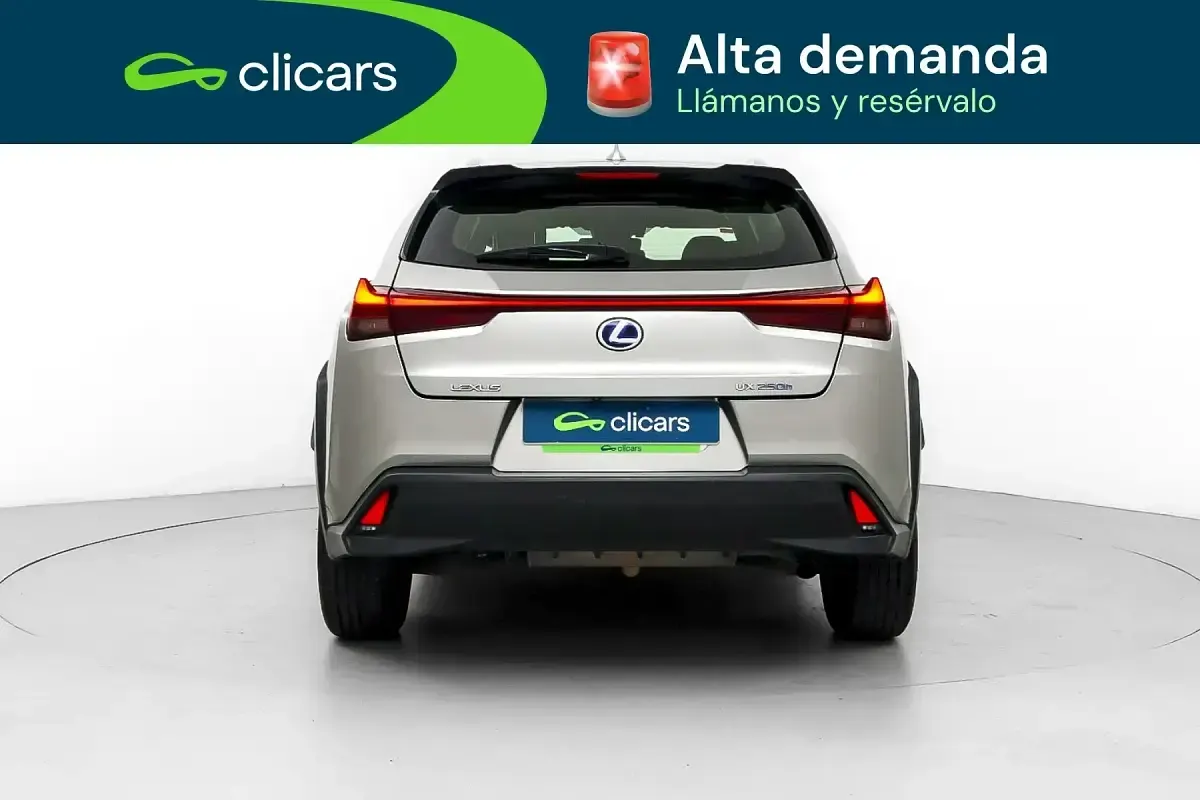 Usado Lexus UX 250h Business Edition 184 CV (135 kW) 2019 Gris SUV