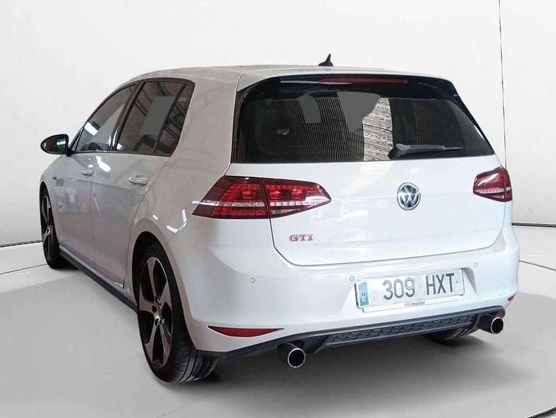 Usado VW Golf VII GTI 230 CV (169 kW) 2014 Blanco Utilitario