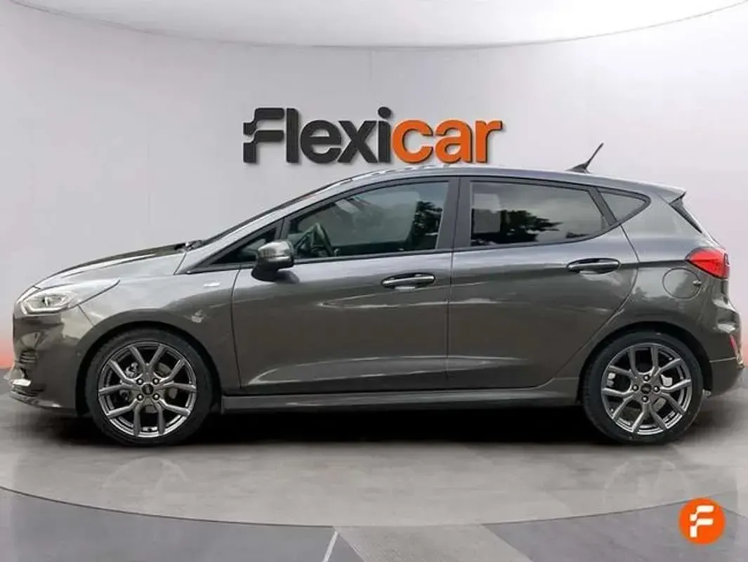 Usado Ford Fiesta ST-Line X 125 CV (91 kW) 2023 Gris Utilitario