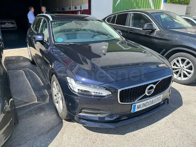 Usado Volvo V90 Momentum 150 CV (110 kW) 2017 Azul Familiar