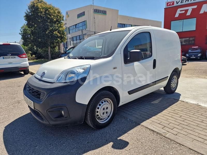 Usado Fiat Fiorino 75 CV (55 kW) 2017 Blanco Monovolumen