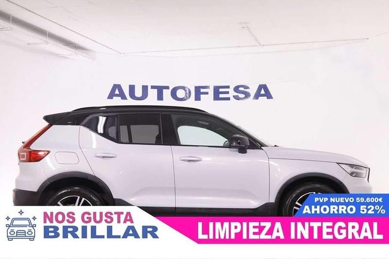 Usado Volvo XC40 R-Design 197 CV (144 kW) 2021 Blanco SUV