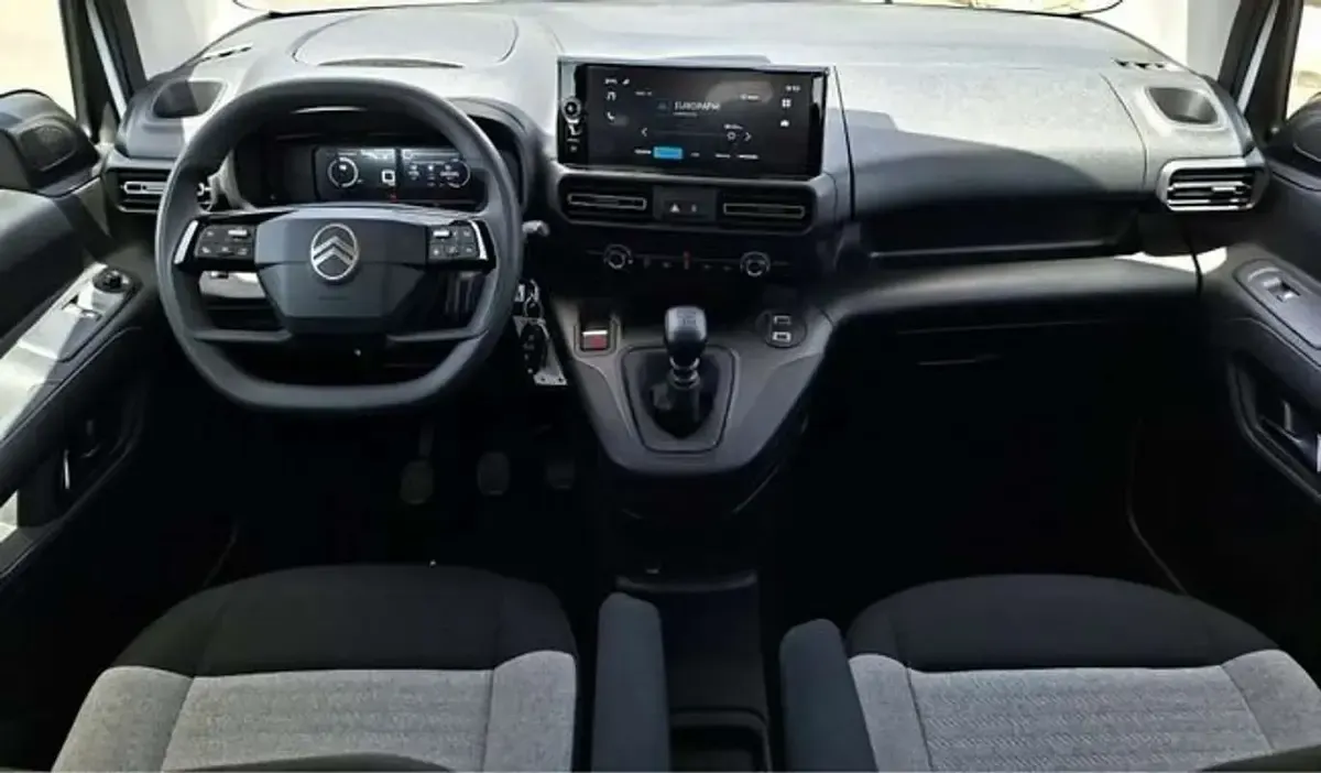 Usado Citroën Berlingo 101 CV (74 kW) 2025 Blanco Monovolumen