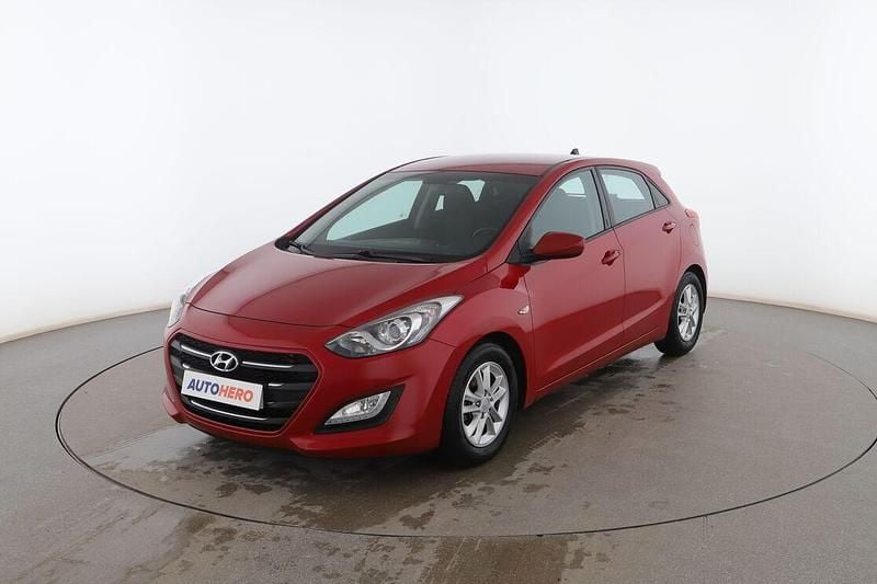 Rojo Usado 2017 Hyundai i30 Utilitario | 10.299 € (Precio justo) - Imagen 1/3