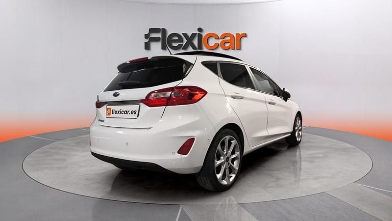 Usado Ford Fiesta ST-Line 125 CV (91 kW) 2017 Blanco Berlina