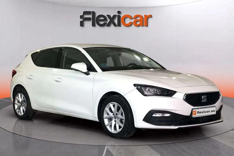Blanco Usado 2021 Seat Leon Style Berlina | 16.290 € (Buen precio) - Imagen 1/4