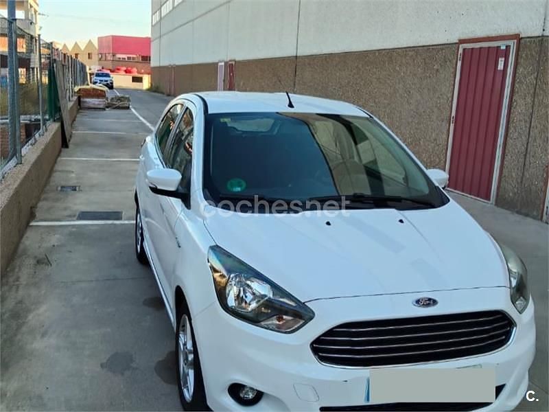 Blanco Usado 2018 Ford Ka Plus Ultimate Utilitario | 9200 € (Precio justo) - Imagen 1/4