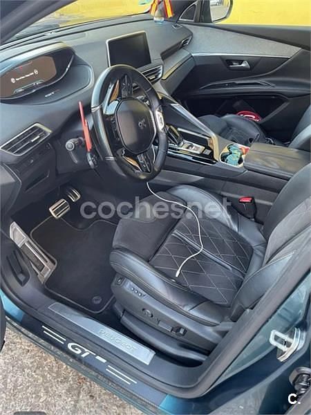 Usado Peugeot 5008 GT-line 180 CV (132 kW) 2018 Verde SUV