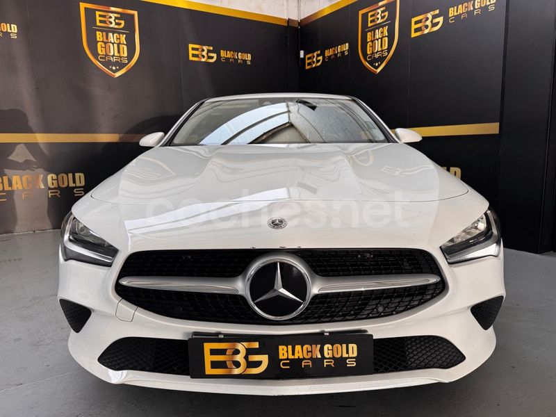 Blanco Usado 2020 Mercedes CLA200 Shooting Brake Familiar | 23.990 € (Buen precio) - Imagen 1/4