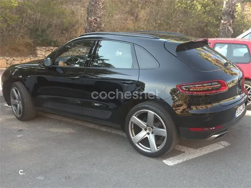 Usado Porsche Macan 245 CV (180 kW) 2018 Negro SUV