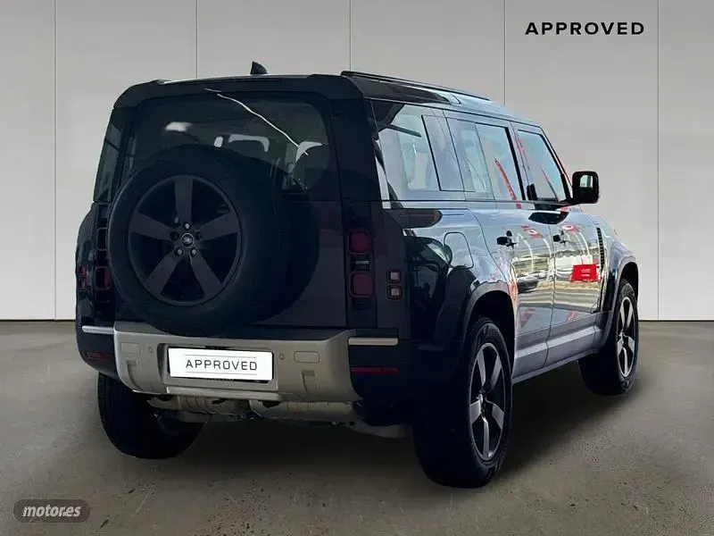 Usado Land Rover Defender 249 CV (183 kW) 2025 Gris SUV