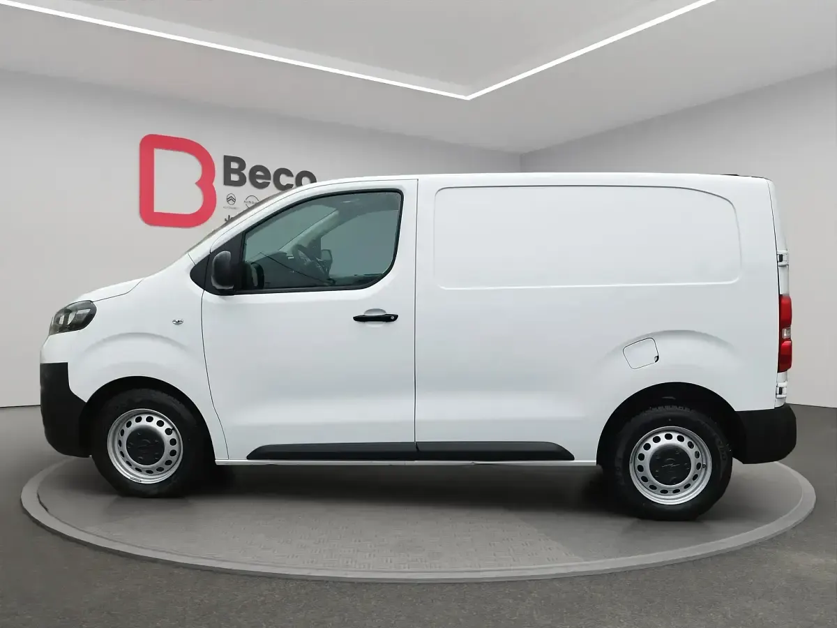 Usado Opel Vivaro 102 CV (75 kW) 2020 Blanco Monovolumen