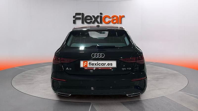 Usado Audi A3 S-Line 150 CV (110 kW) 2023 Negro Berlina