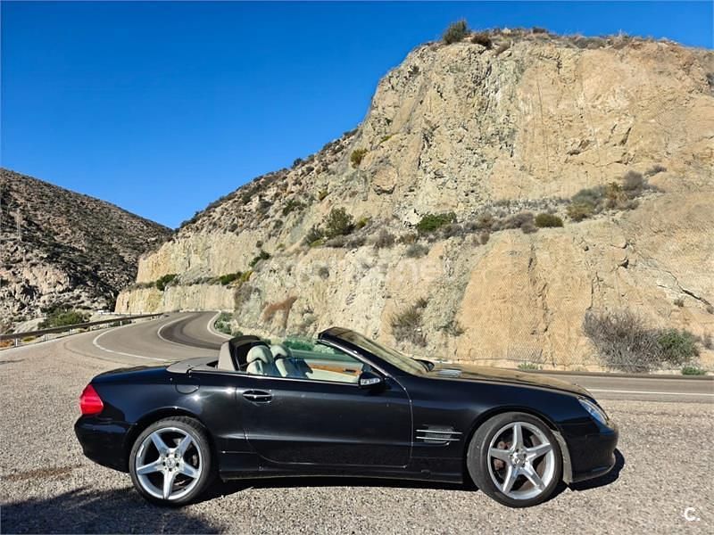 Usado Mercedes SL500 306 CV (225 kW) 2002 Negro Descapotable