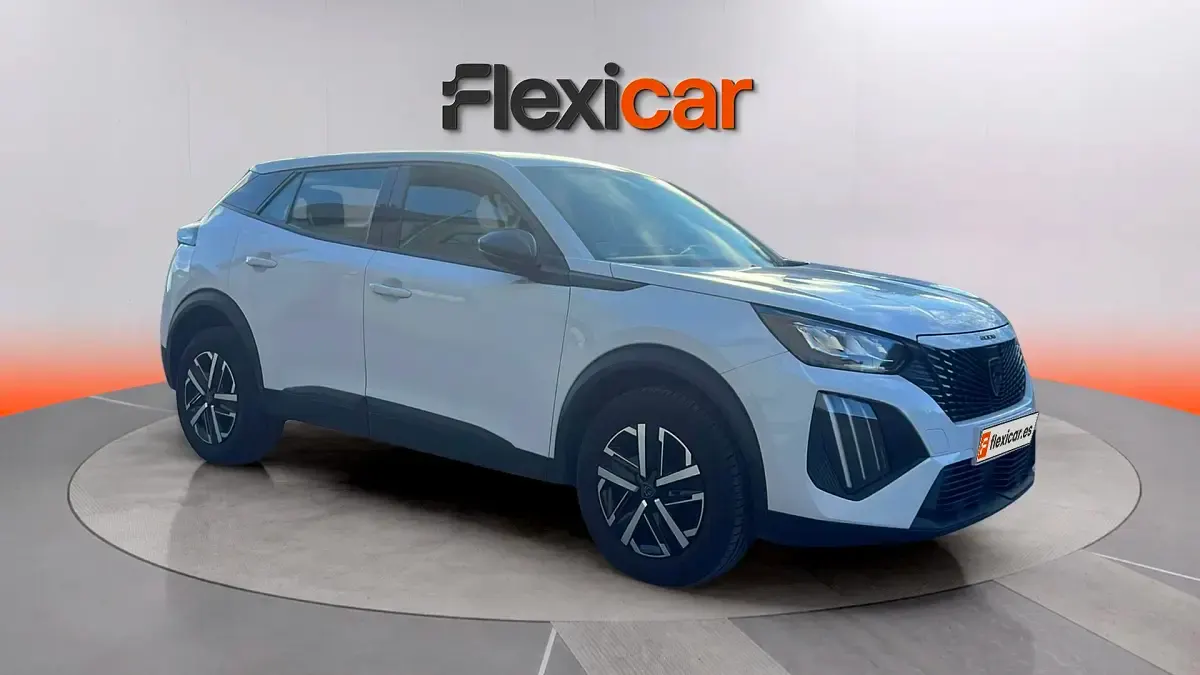 Usado Peugeot 2008 Active 101 CV (74 kW) 2023 SUV