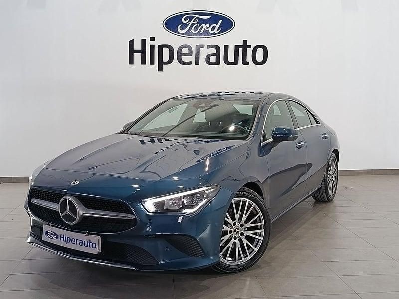 Usado Mercedes CLA180 136 CV (100 kW) 2021 Azul Berlina