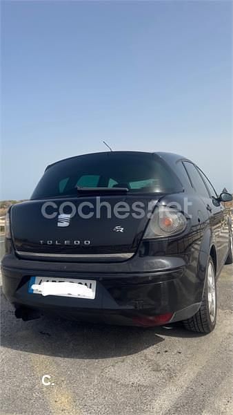 Negro Usado 2005 Seat Toledo Sport Berlina | 2000 € (Precio justo) - Imagen 1/1