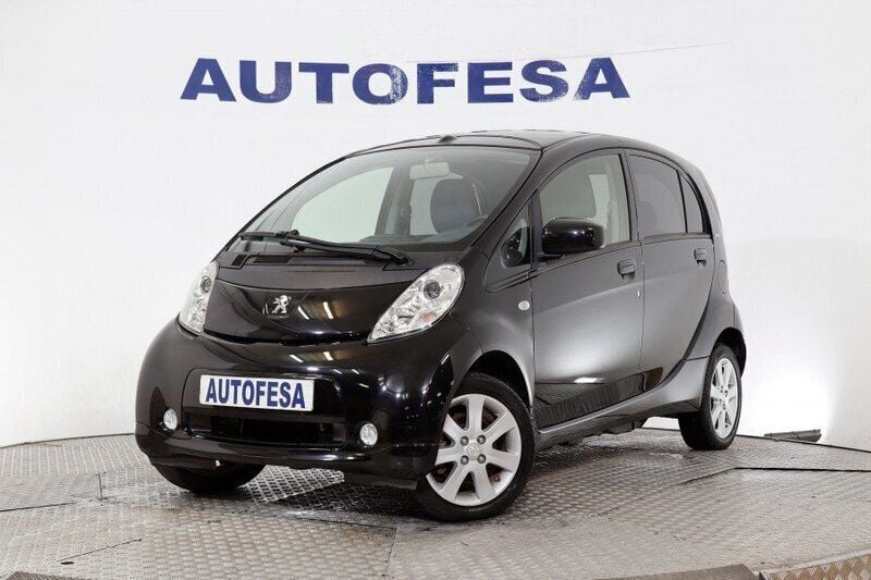 Negro Usado 2017 Peugeot iON Active Utilitario | 7450 € - Imagen 1/4