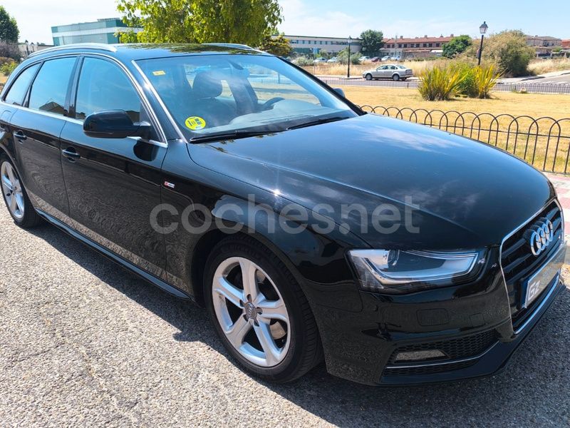 Negro Usado 2012 Audi A4 Familiar | 12.000 € (Un poco caro) - Imagen 1/4
