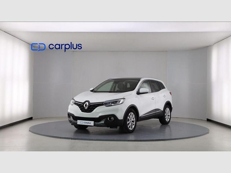 Usado Renault Kadjar Zen 130 CV (95 kW) 2016 Blanco nacarado (metalizado especial) SUV