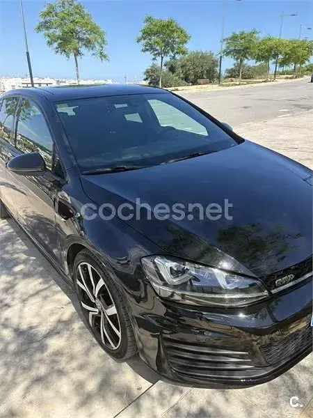 Usado VW Golf VII Advance 150 CV (110 kW) 2017 Negro Berlina