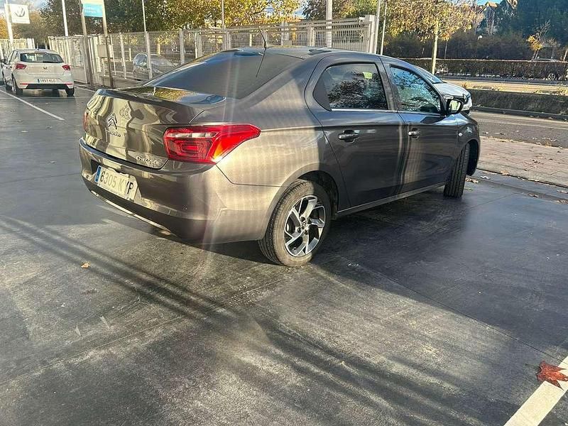 Usado Citroën C-Elysee I Shine 102 HP (75 kW) 2019 Cinzento Sedan