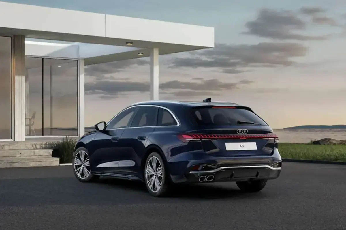 Nuevo Audi A5 S-Line 204 CV (150 kW) 2026 Azul Familiar