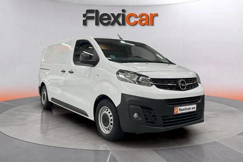Blanco Usado 2024 Opel Vivaro Van | 23.990 € (Precio justo) - Imagen 1/4