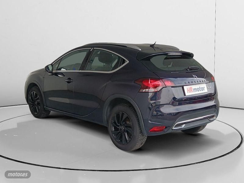 Usado DS Automobiles DS4 Connected Chic 131 CV (96 kW) 2017 Blanco Utilitario