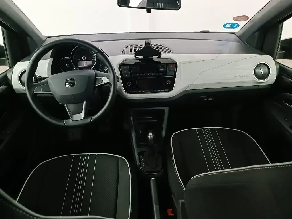 Usado Seat Mii Electric 61 kW (83 CV) 2020 Negro Utilitario
