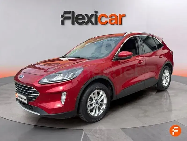 Usado Ford Kuga Titanium 150 CV (110 kW) 2023 Rojo SUV