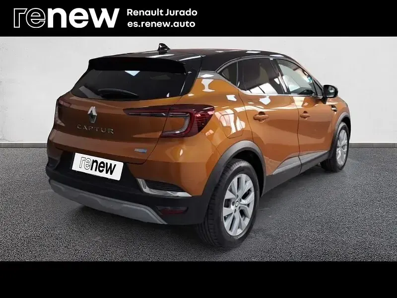 Usado Renault Captur Zen 160 CV (117 kW) 2022 Naranja SUV