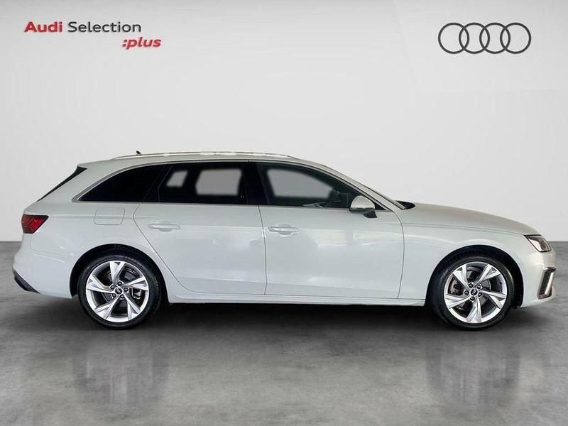 Usado Audi A4 S-Line 163 CV (119 kW) 2023 Blanco Familiar