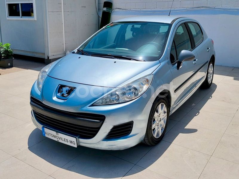 Azul Usado 2011 Peugeot 207 Active Berlina | 5490 € (Precio justo) - Imagen 1/4