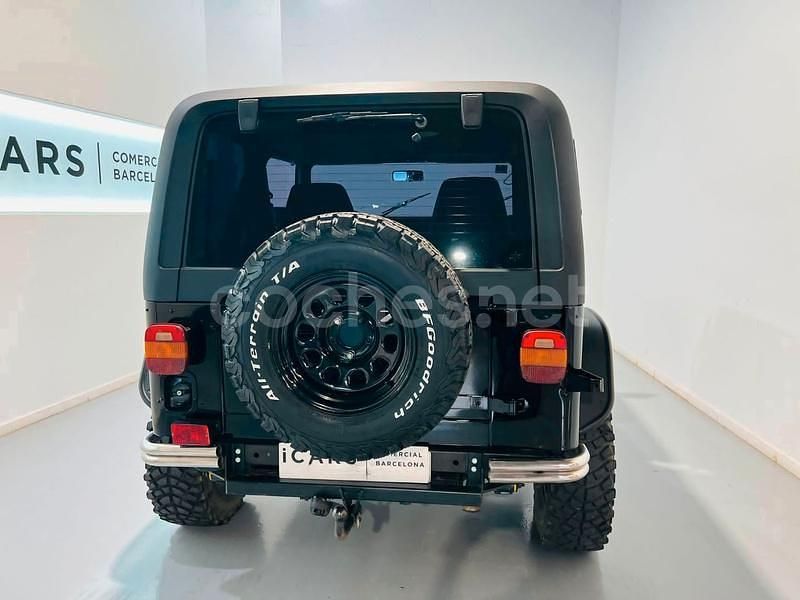 Usado Jeep Wrangler 121 CV (88 kW) 1995 Negro SUV