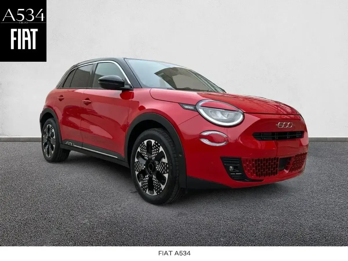 Nuevo Fiat 600 La Prima 110 CV (80 kW) 2026 Rojo SUV
