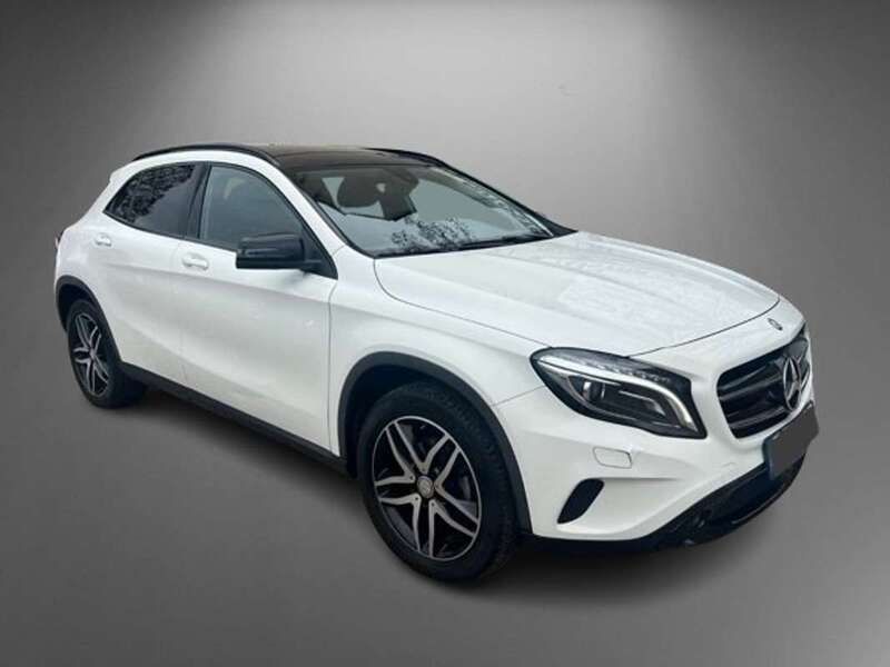 Blanco Usado 2016 Mercedes GLA200 Style SUV | 18.300 € (Precio justo) - Imagen 1/4