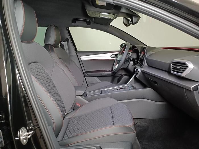 Usado Seat Leon FR 150 CV (110 kW) 2024 Negro