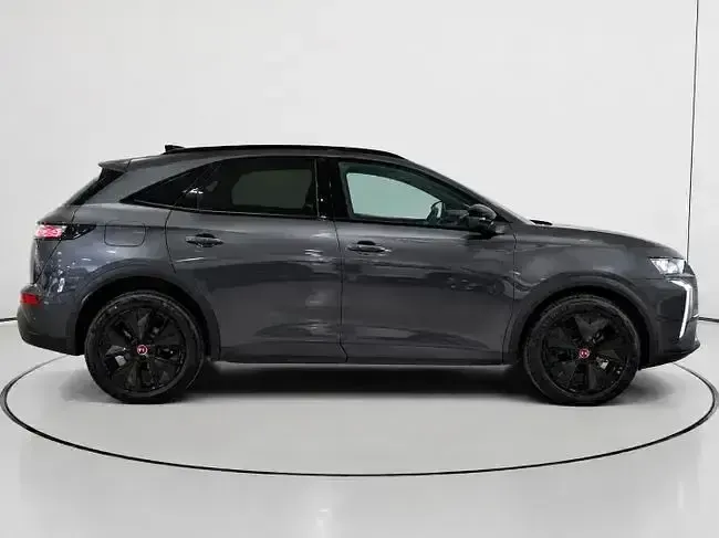 Usado DS Automobiles DS3 Performance 130 CV (95 kW) 2024 Gris