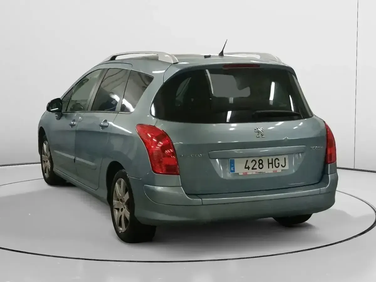 Usado Peugeot 308 Active 120 CV (88 kW) 2011 Azul Familiar