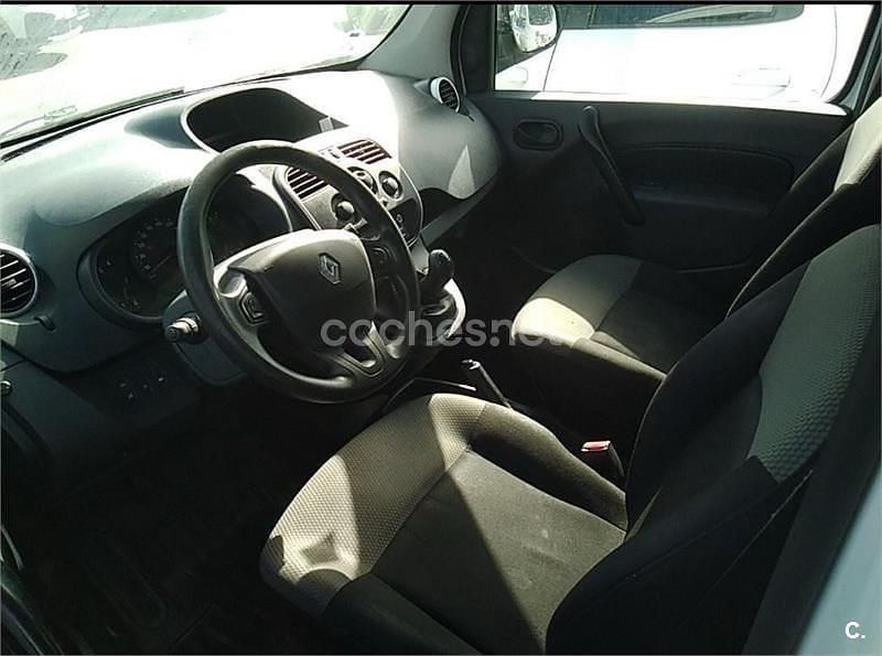 Usado Renault Kangoo 90 CV (66 kW) 2017 Blanco Familiar
