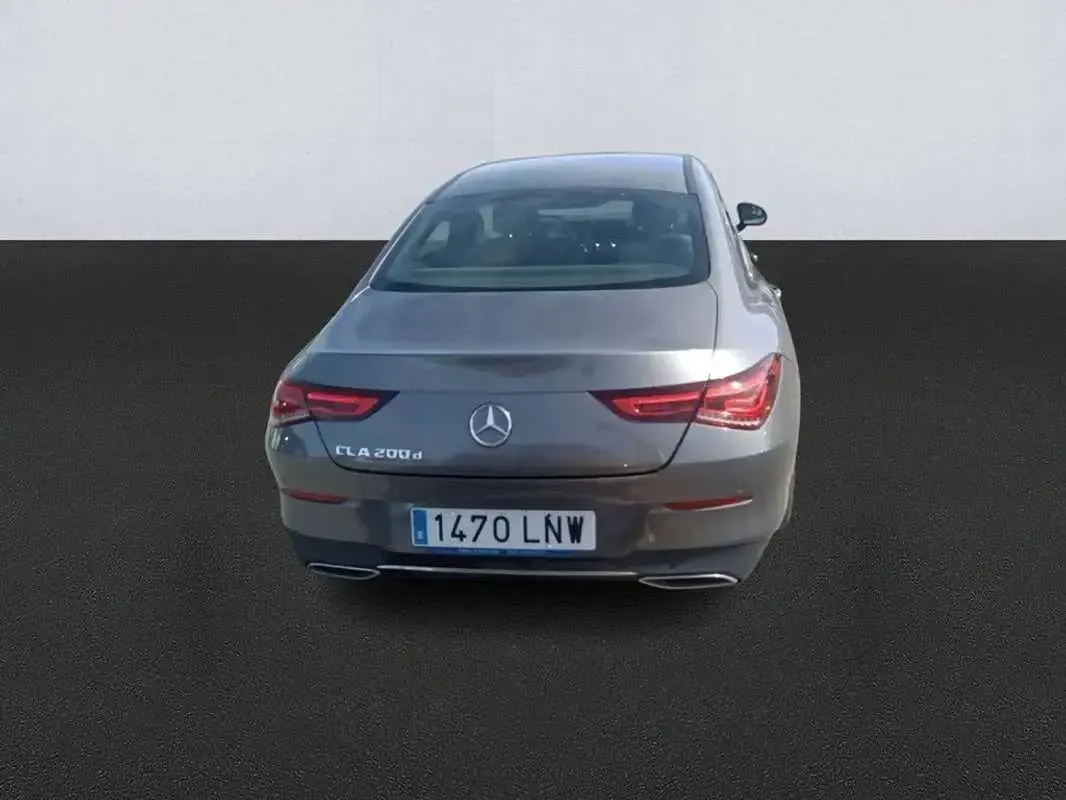 Usado Mercedes CLA200 150 CV (110 kW) 2021 Gris Coupe